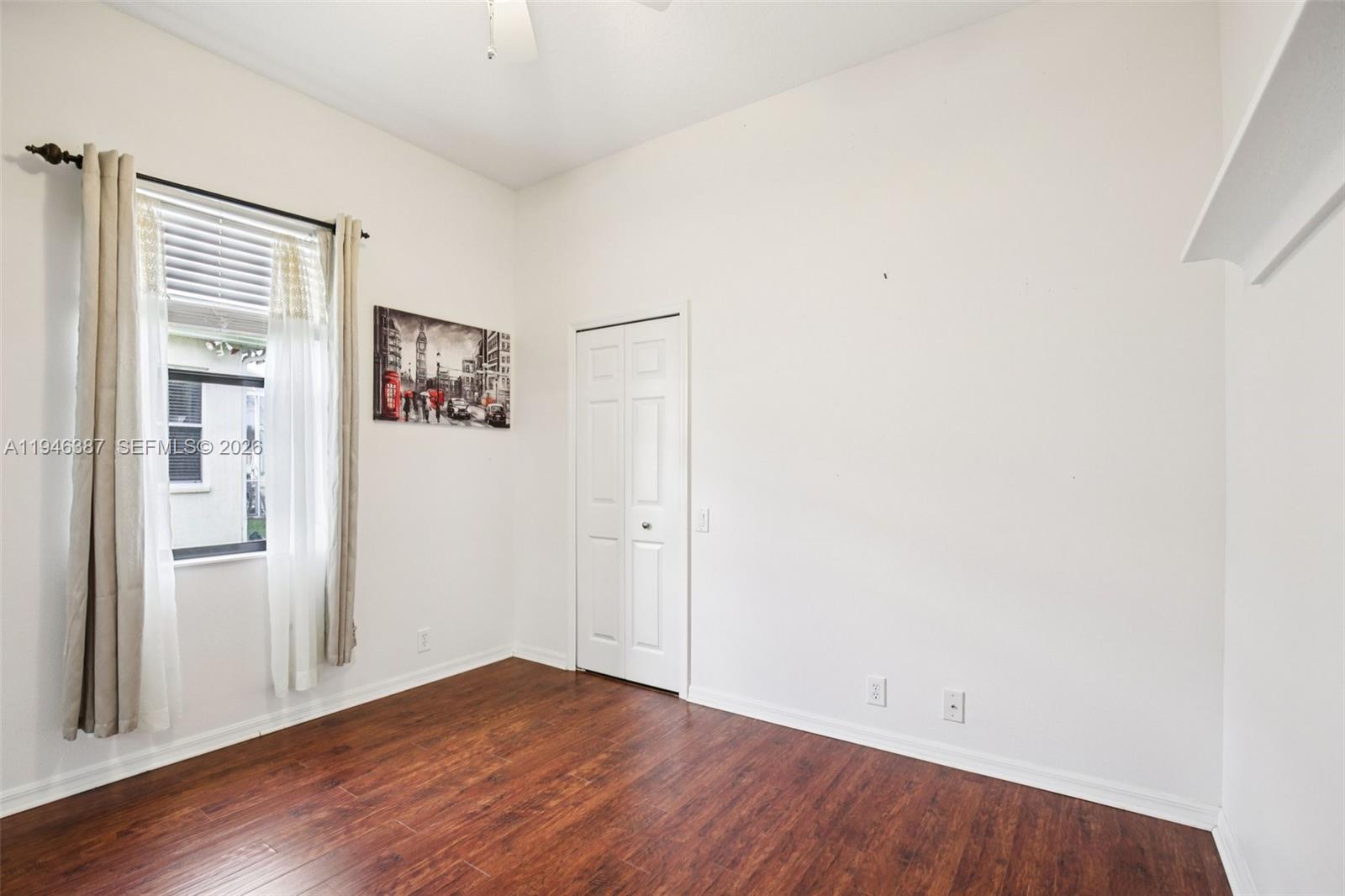 CHELSEA OAKS PHS II & III - Residential