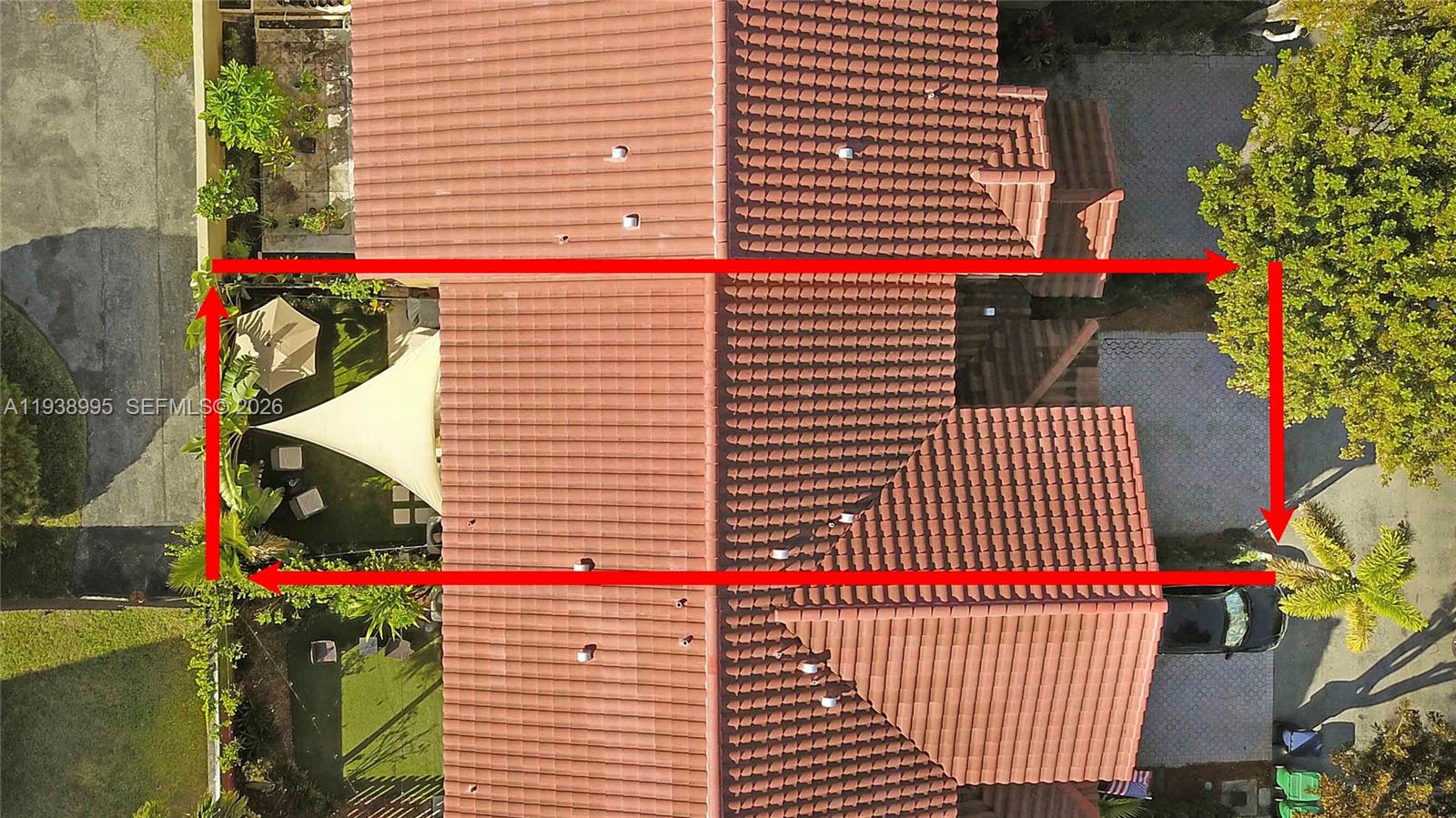 VILLA CASTILLO - Residential