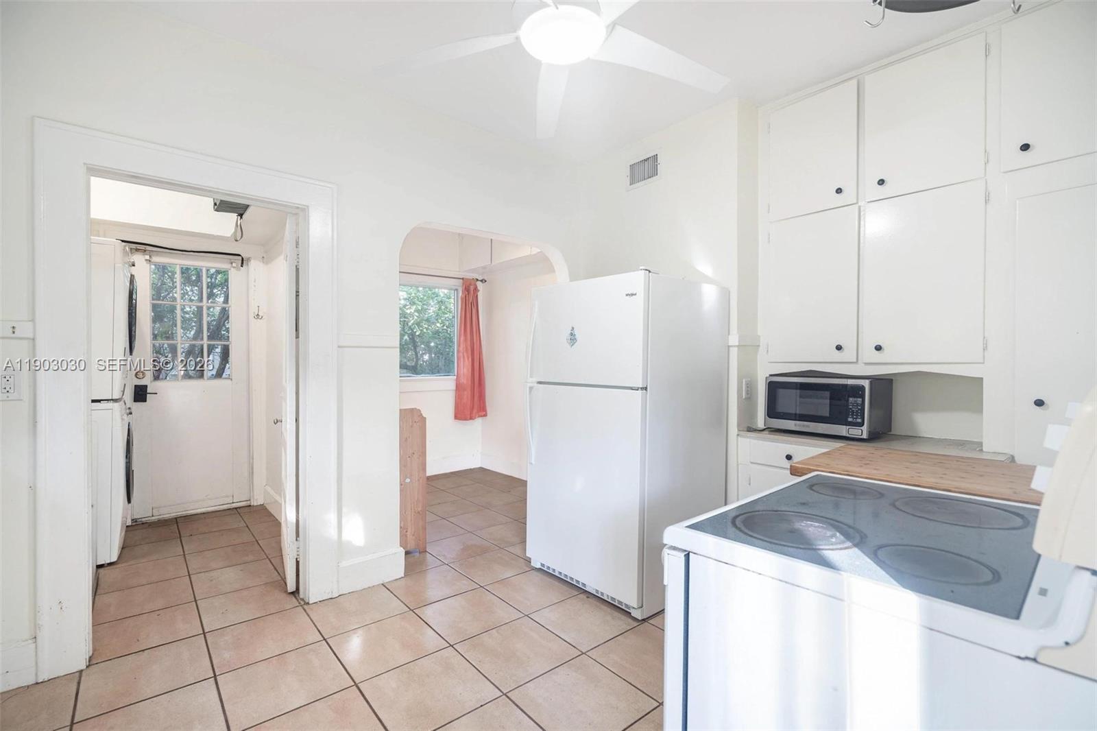 CORAL GABLES SEC B - Residential