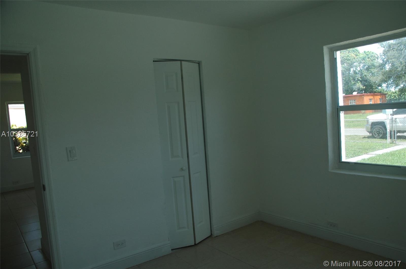 BUNCHE PARK - Residential