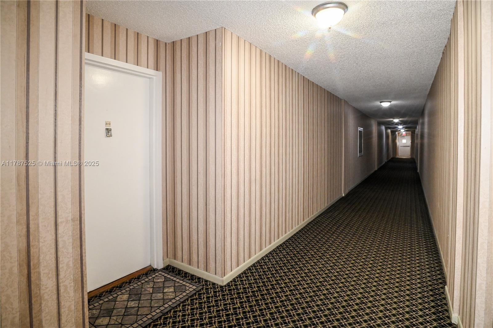 DANIANS SOUTH CONDO - Residential