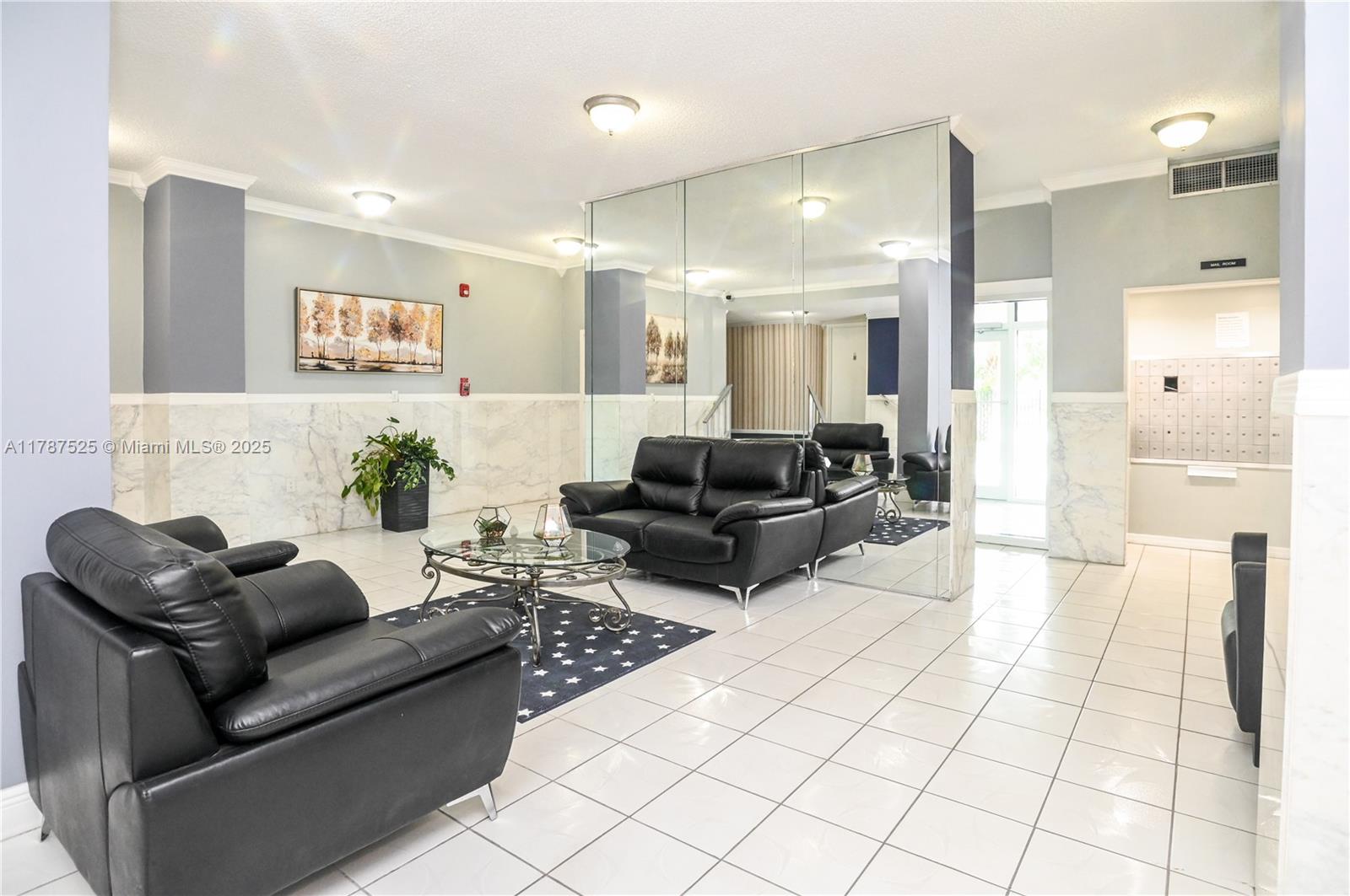 DANIANS SOUTH CONDO - Residential
