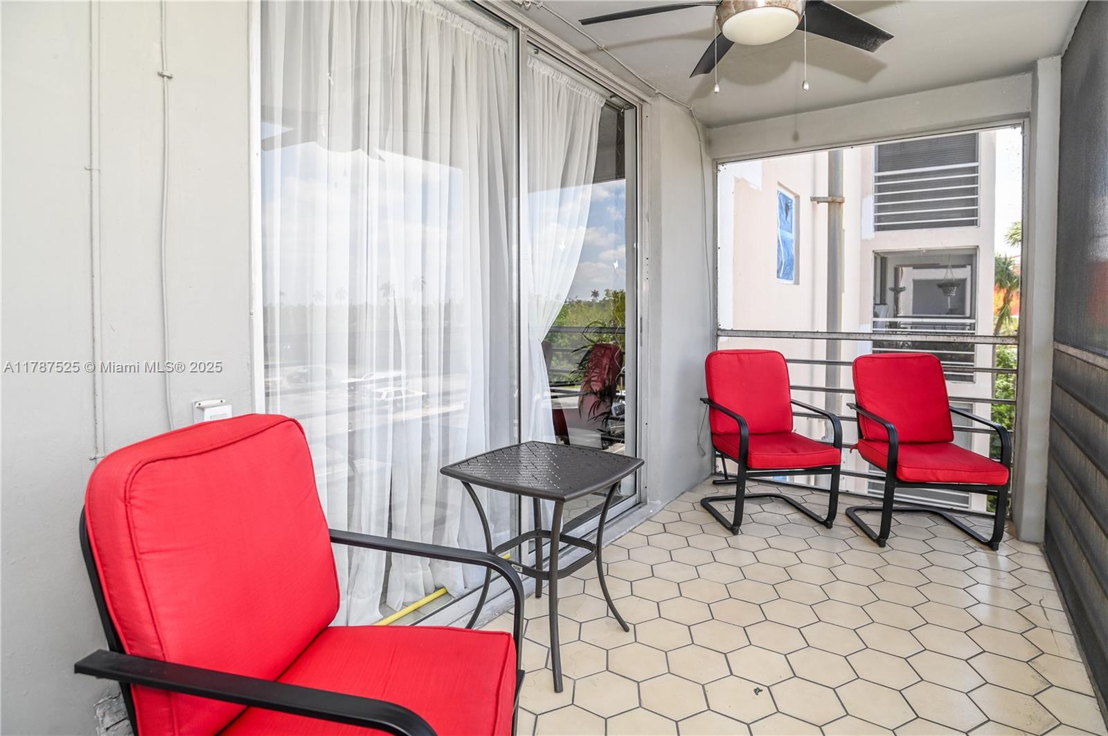 DANIANS SOUTH CONDO - Residential