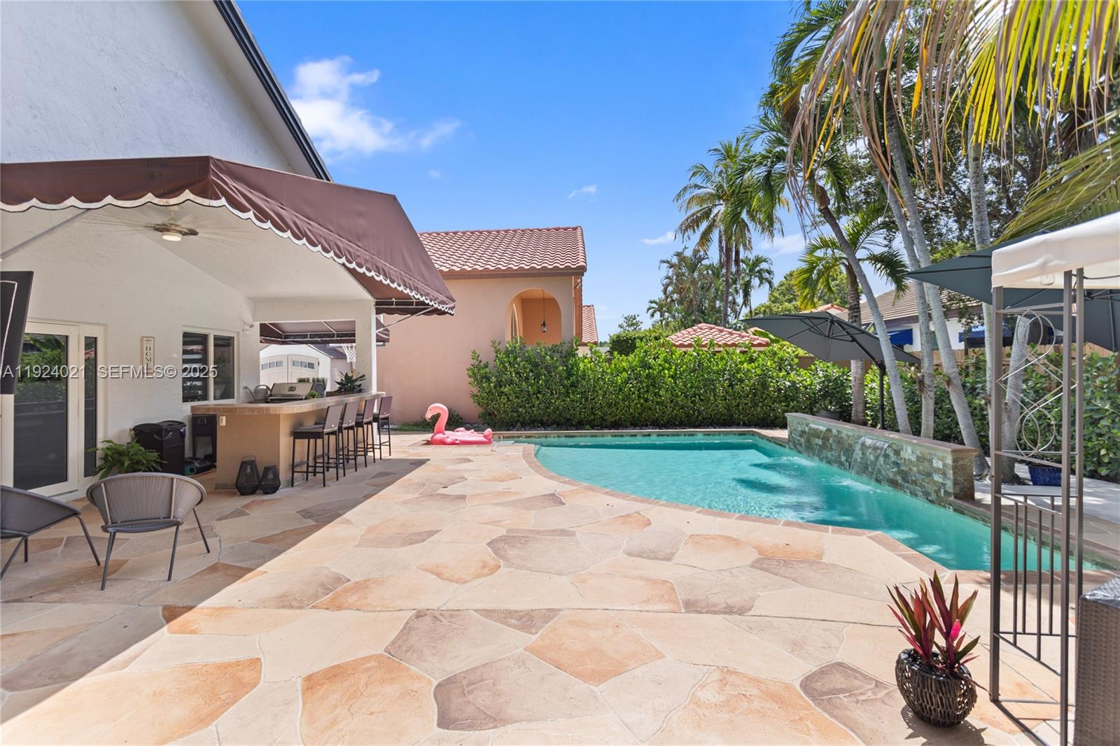 ALAMEDA NORTH - Residential