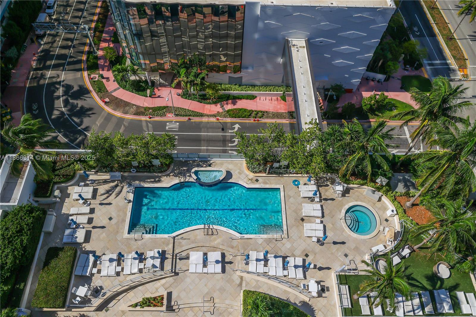 FONTAINEBLEAU II CONDO - Residential