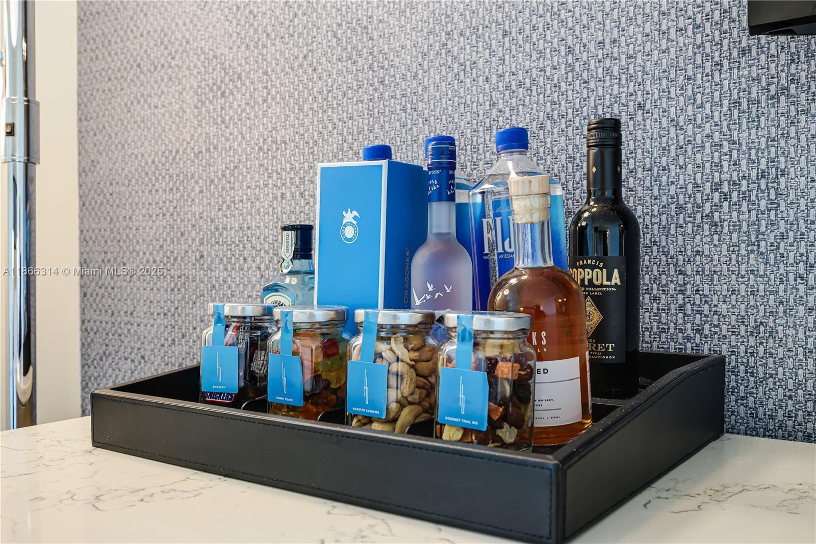 FONTAINEBLEAU II CONDO - Residential