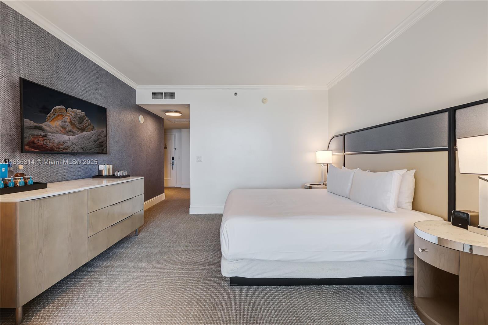 FONTAINEBLEAU II CONDO - Residential