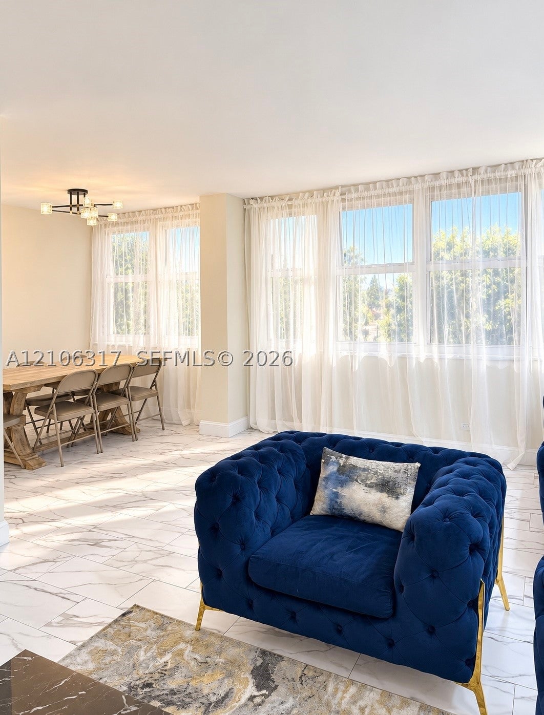 Properties 1 251 174th St 1415
