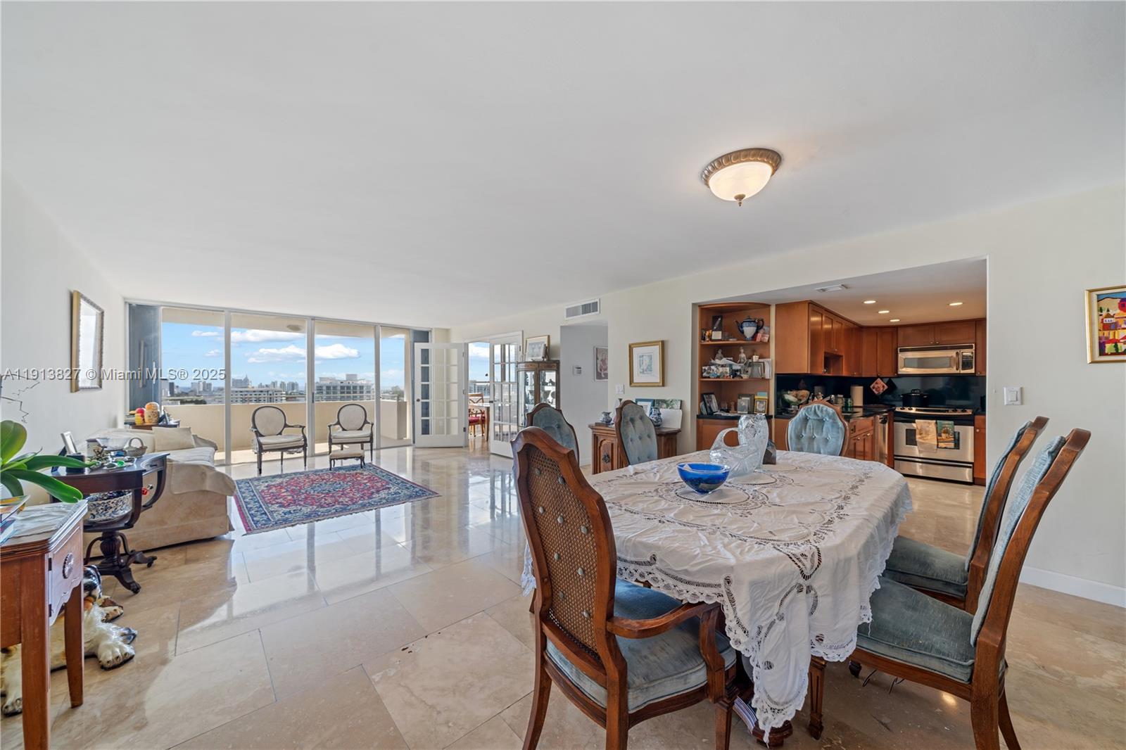 COSTA BRAVA CONDO - Residential