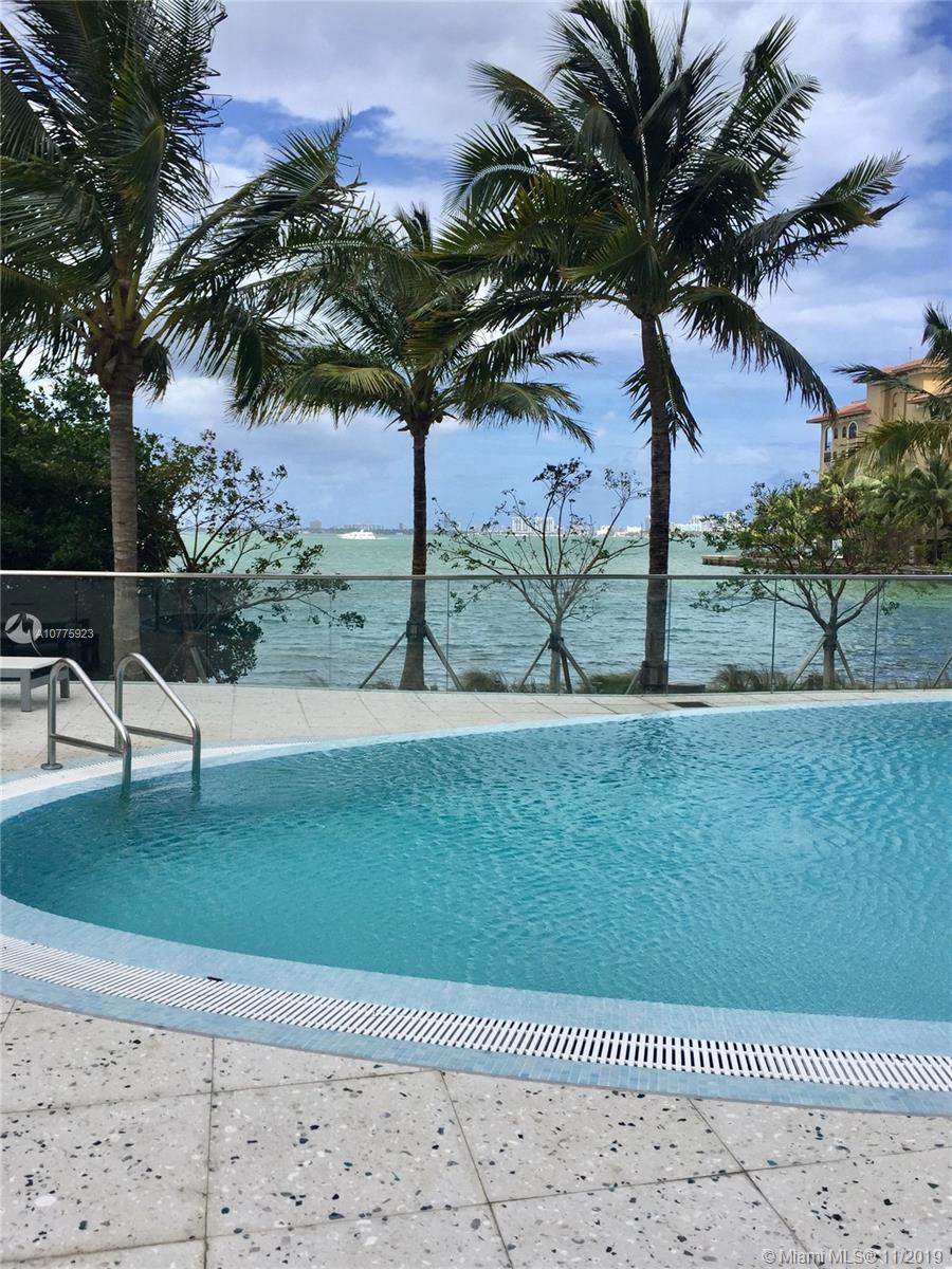 ICON BAY CONDO - Residential Lease