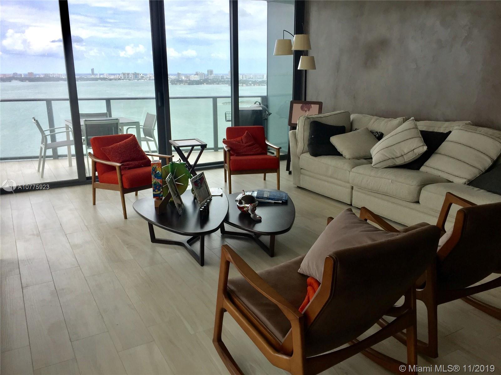 ICON BAY CONDO - Residential Lease
