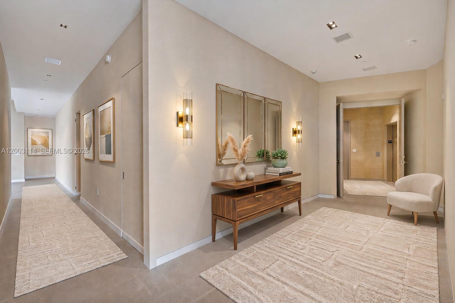 DINNER KEY - Residential