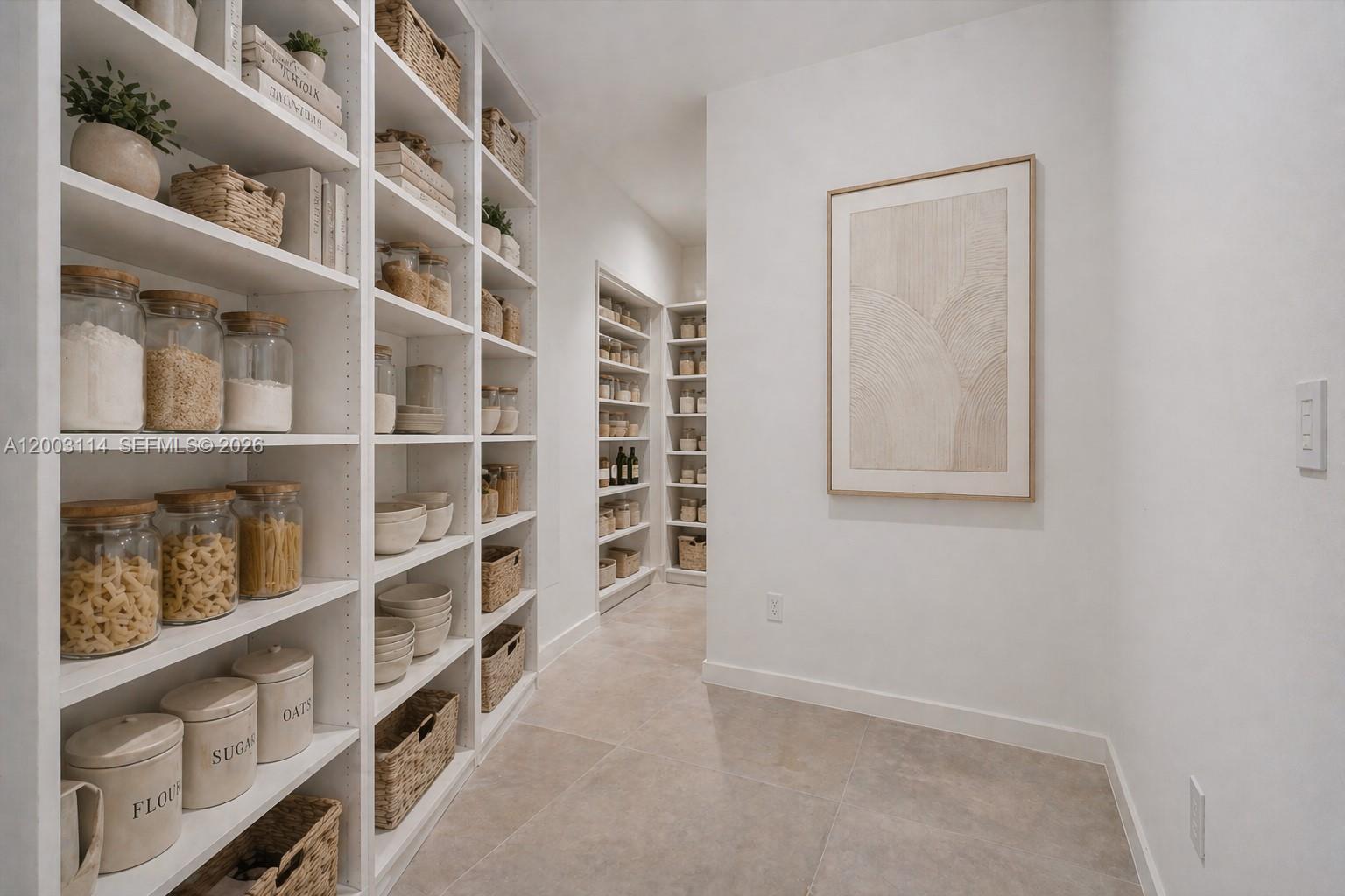 DINNER KEY - Residential