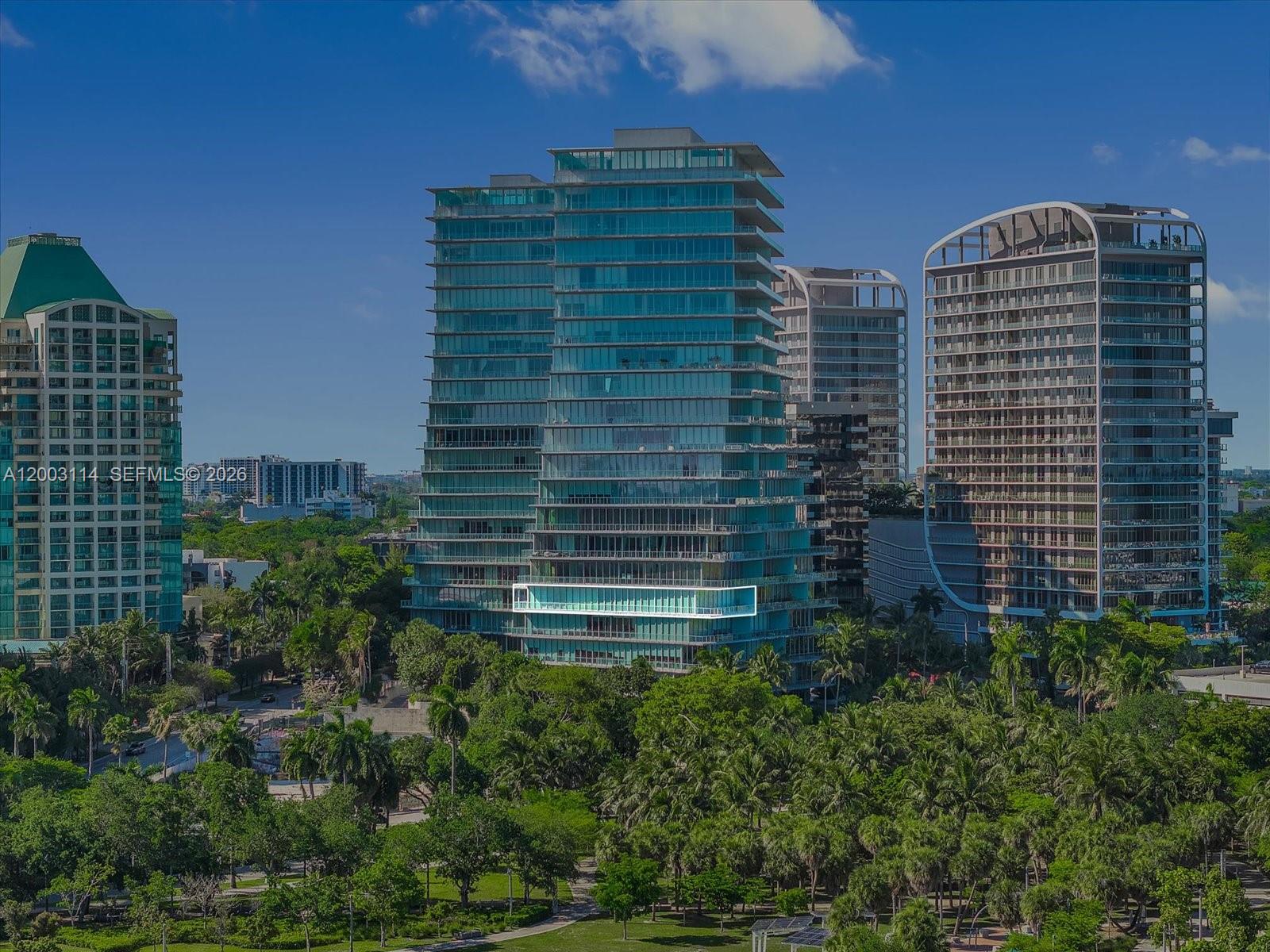 DINNER KEY - Residential