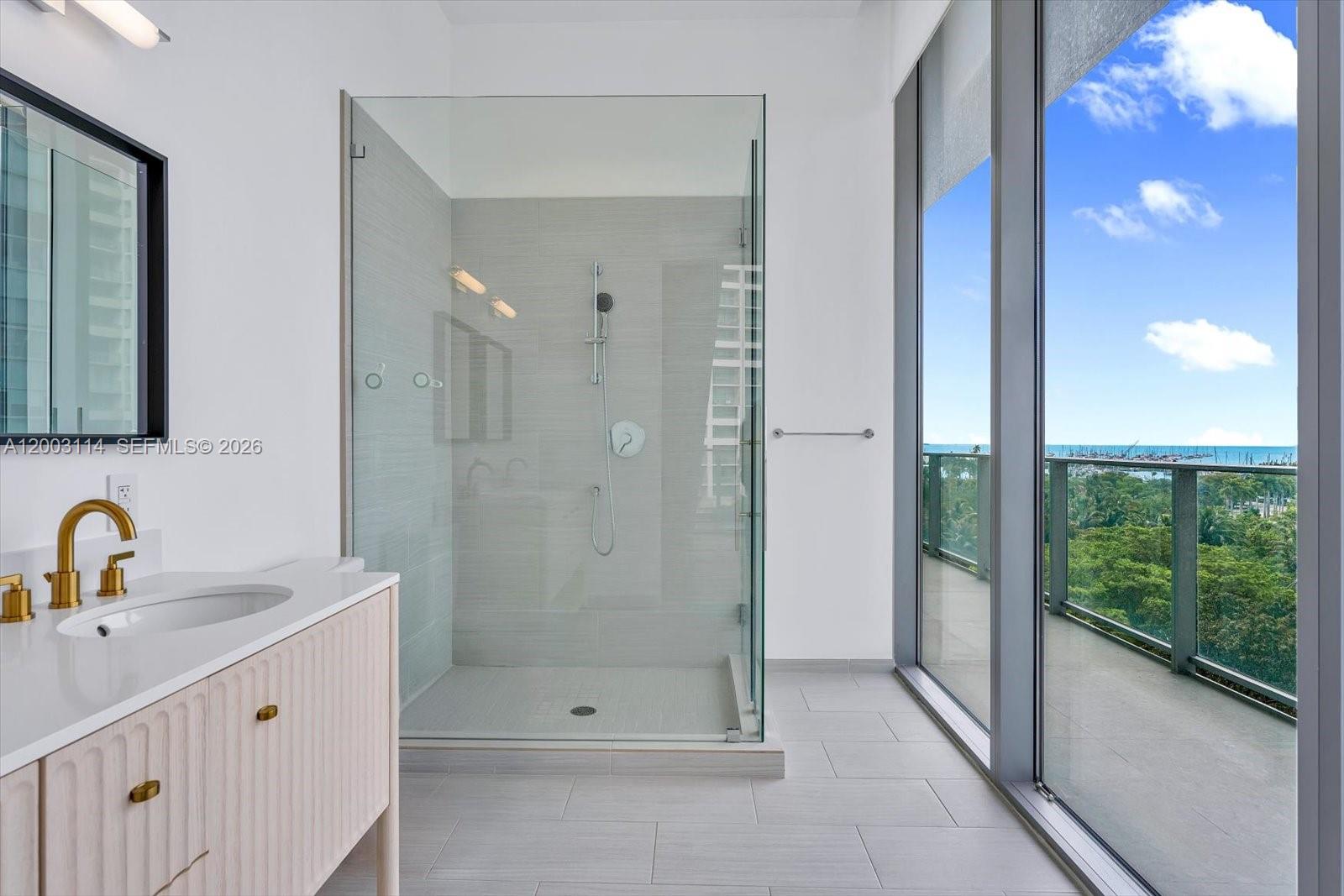 DINNER KEY - Residential