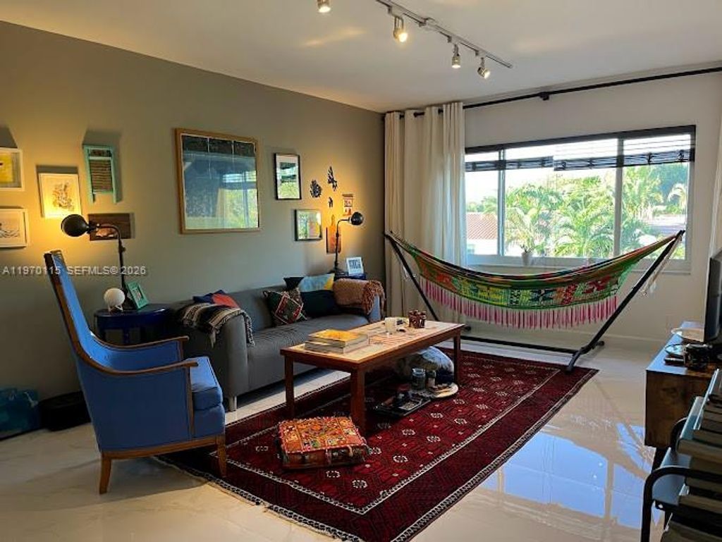 Photo of 2230 NE 56th Pl #227, Fort Lauderdale, FL 33308 (MLS # A11970115)