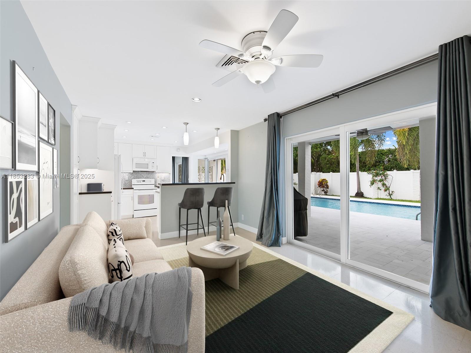 HOLLYWOOD HILLS 1965 - Residential