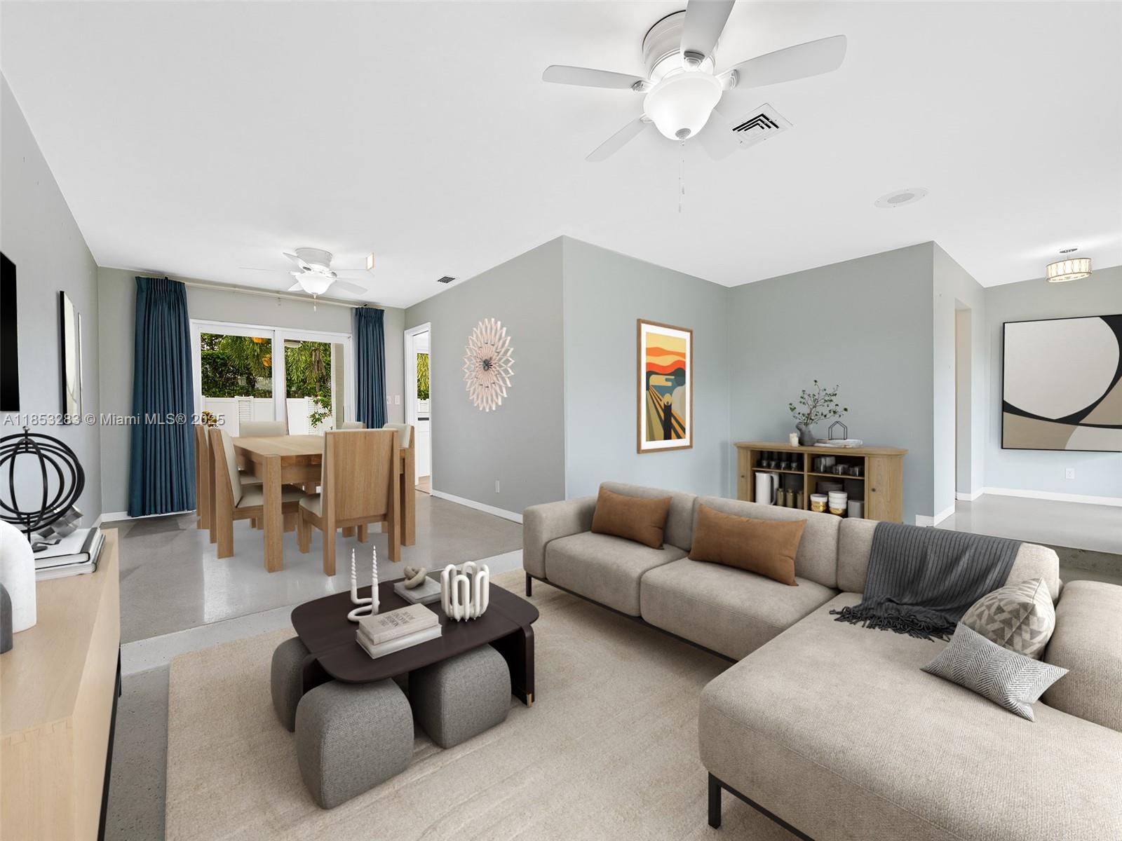 HOLLYWOOD HILLS 1965 - Residential