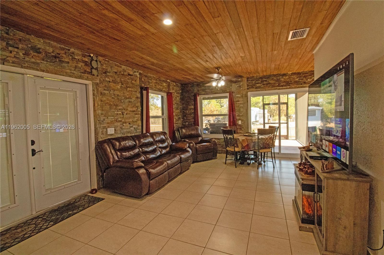 Montura Ranch Estate 01 St - Residential