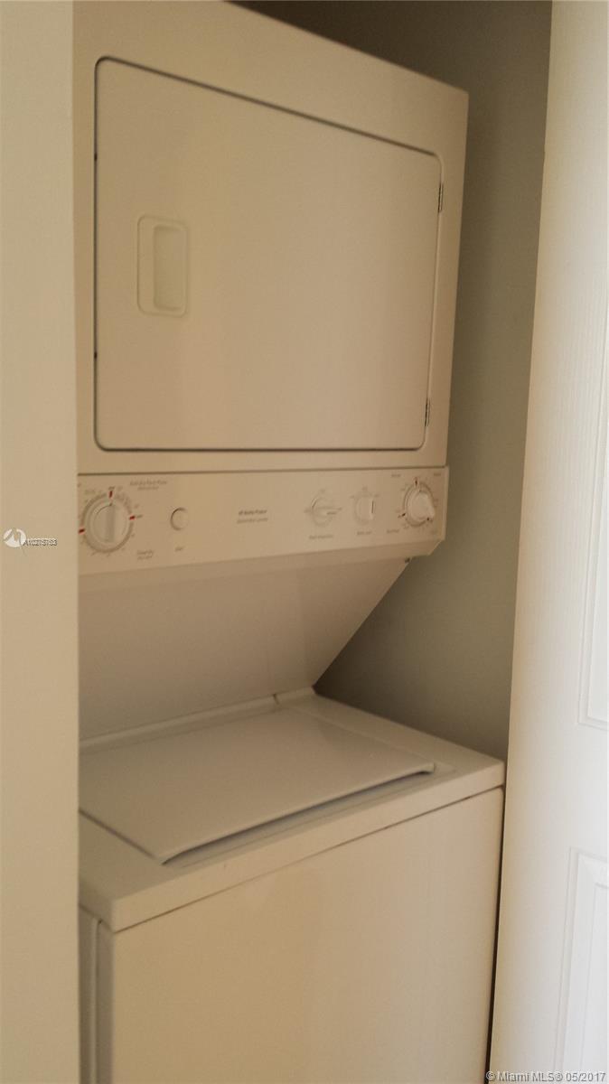 NURIVER LANDING CONDO - Residential Lease