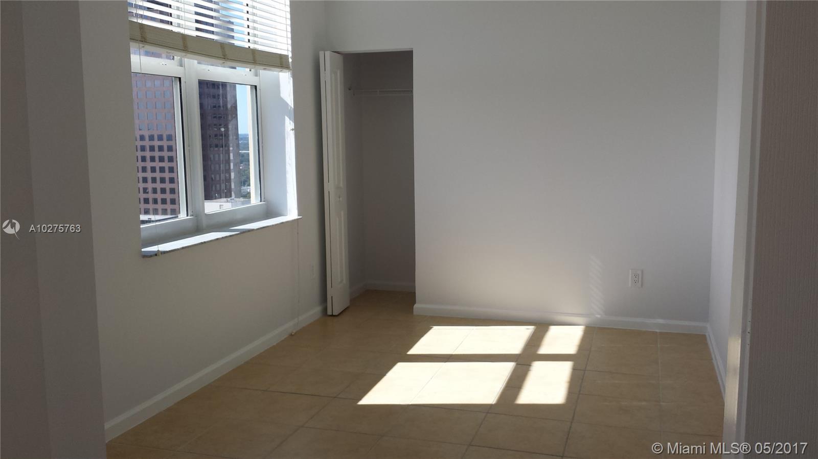 NURIVER LANDING CONDO - Residential Lease