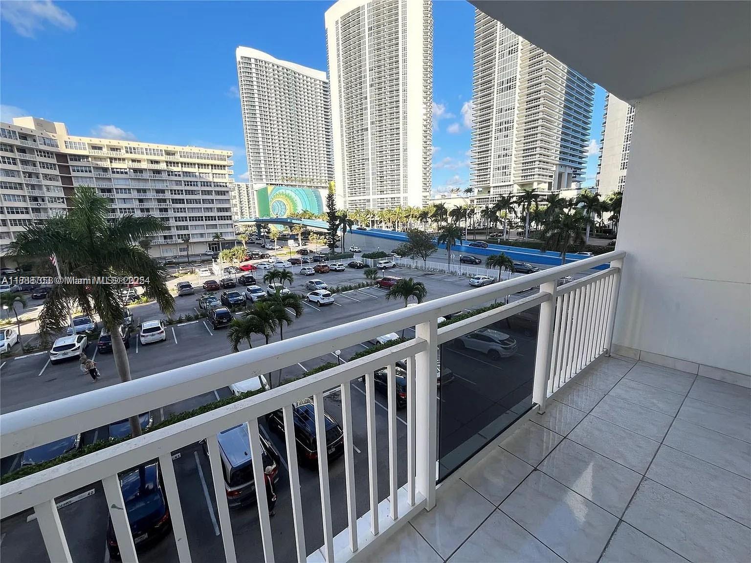 PLAZA TOWERS SOUTH CONDO - Residential Lease