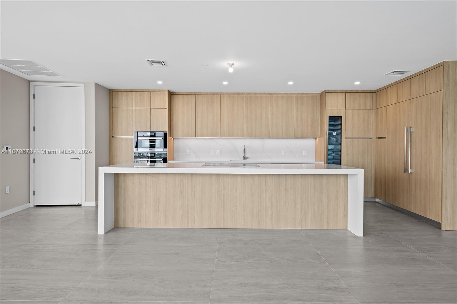 PARAMOUNT MIAMI WORLDCENT - Residential