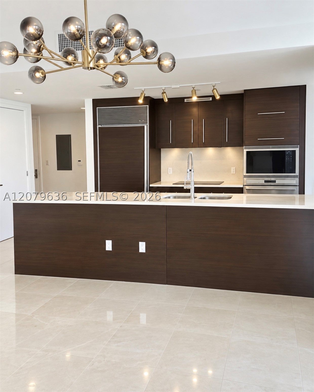 475 Brickell Ave 2915