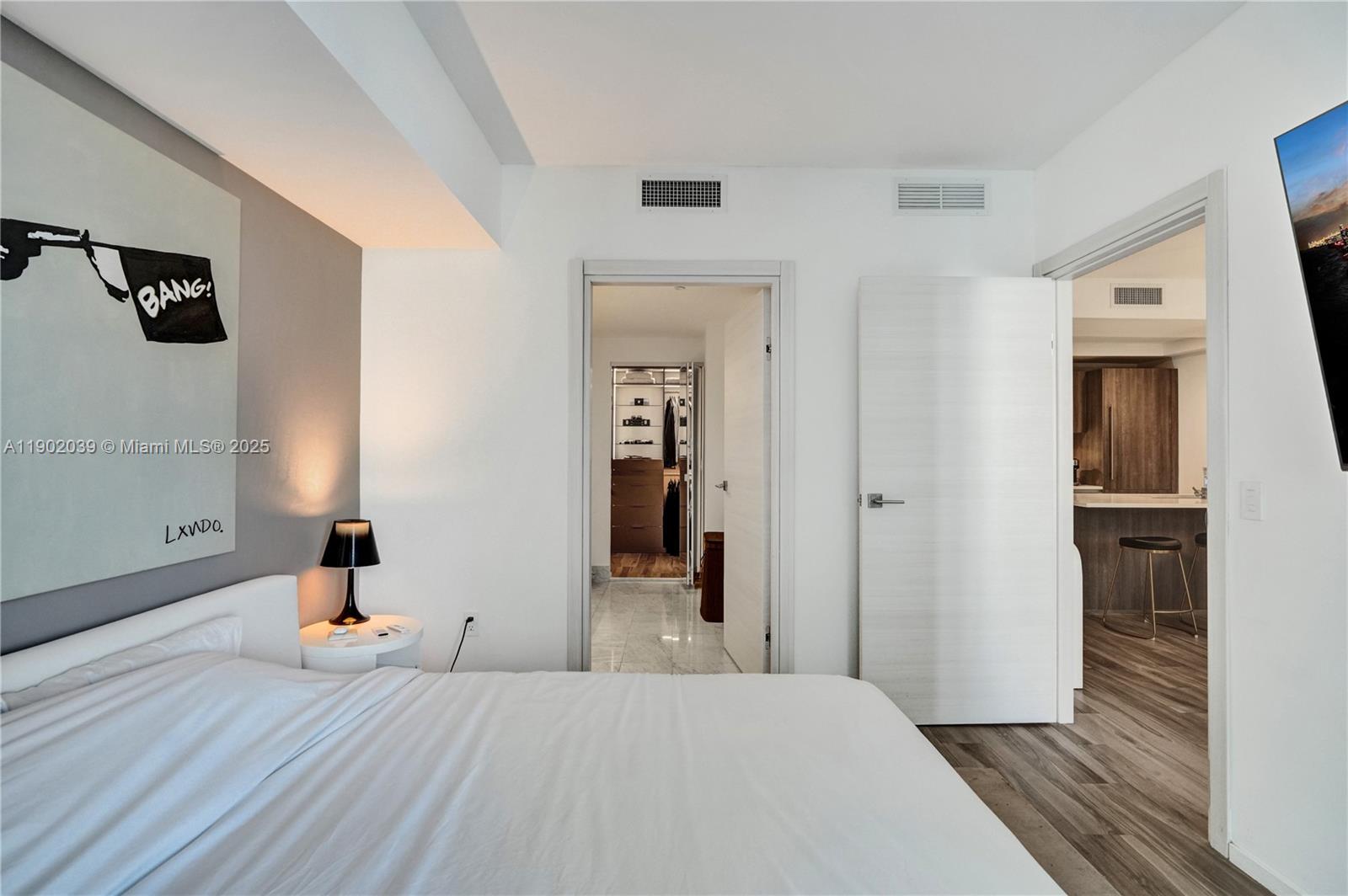 801 SMA RESIDENCES CONDO - Residential Lease