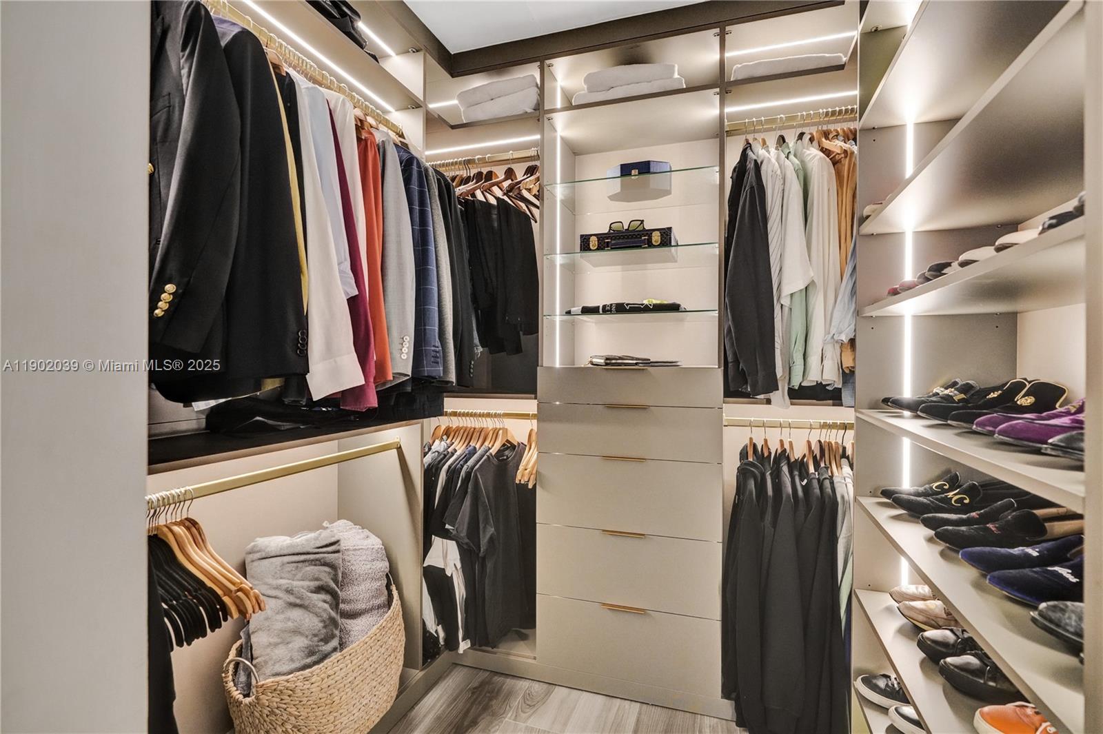 801 S Miami Ave 2107