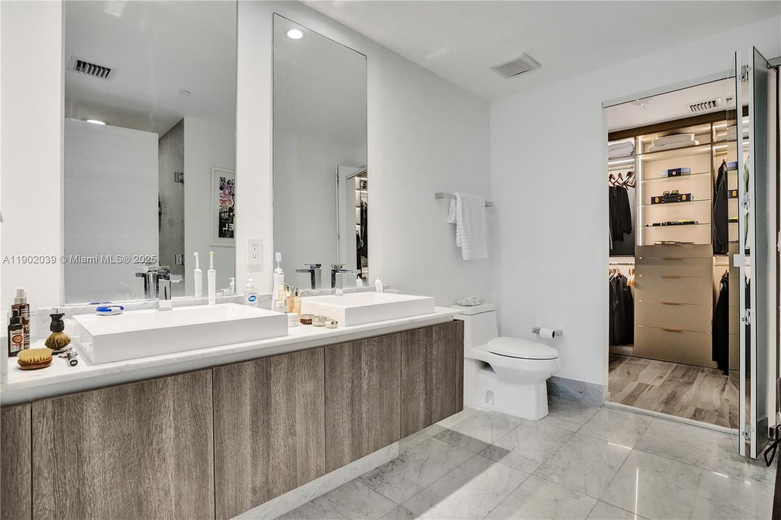 801 SMA RESIDENCES CONDO - Residential Lease