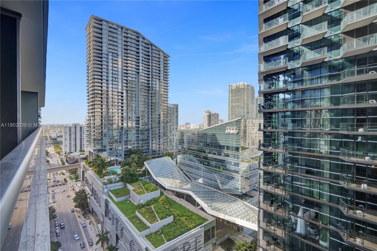 801 SMA RESIDENCES CONDO - Residential Lease