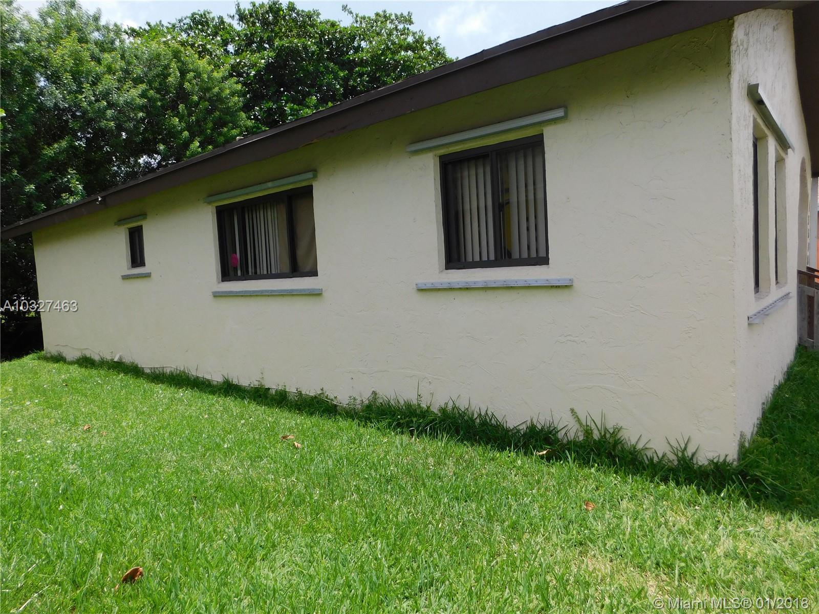 BISCAYNE VILLA HOMES SEC - Residential