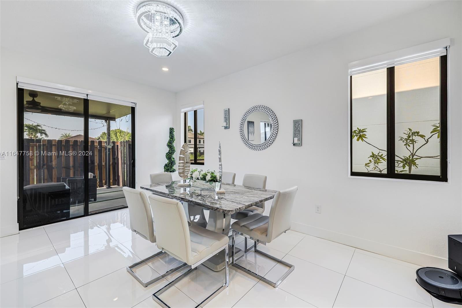 CENTURY GARDENS SOUTH - Residential