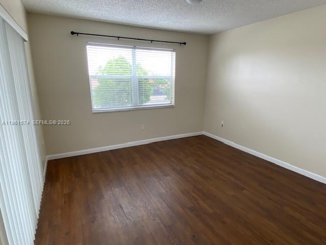 LE CLUB AT OLD CUTLER CON - Residential