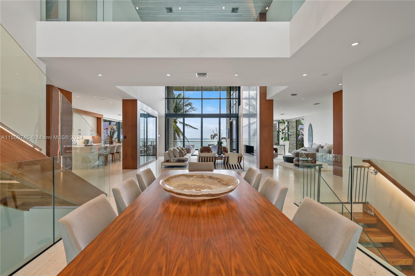 HILLSBORO SHORES SEC - Residential