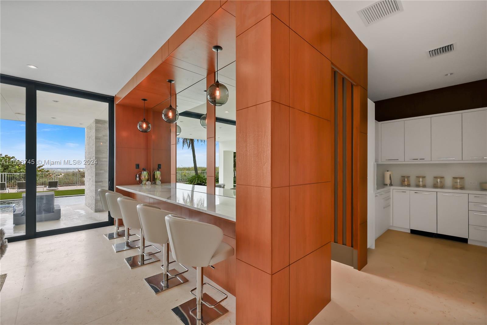 HILLSBORO SHORES SEC - Residential