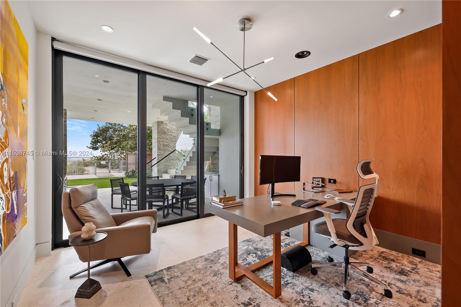 HILLSBORO SHORES SEC - Residential