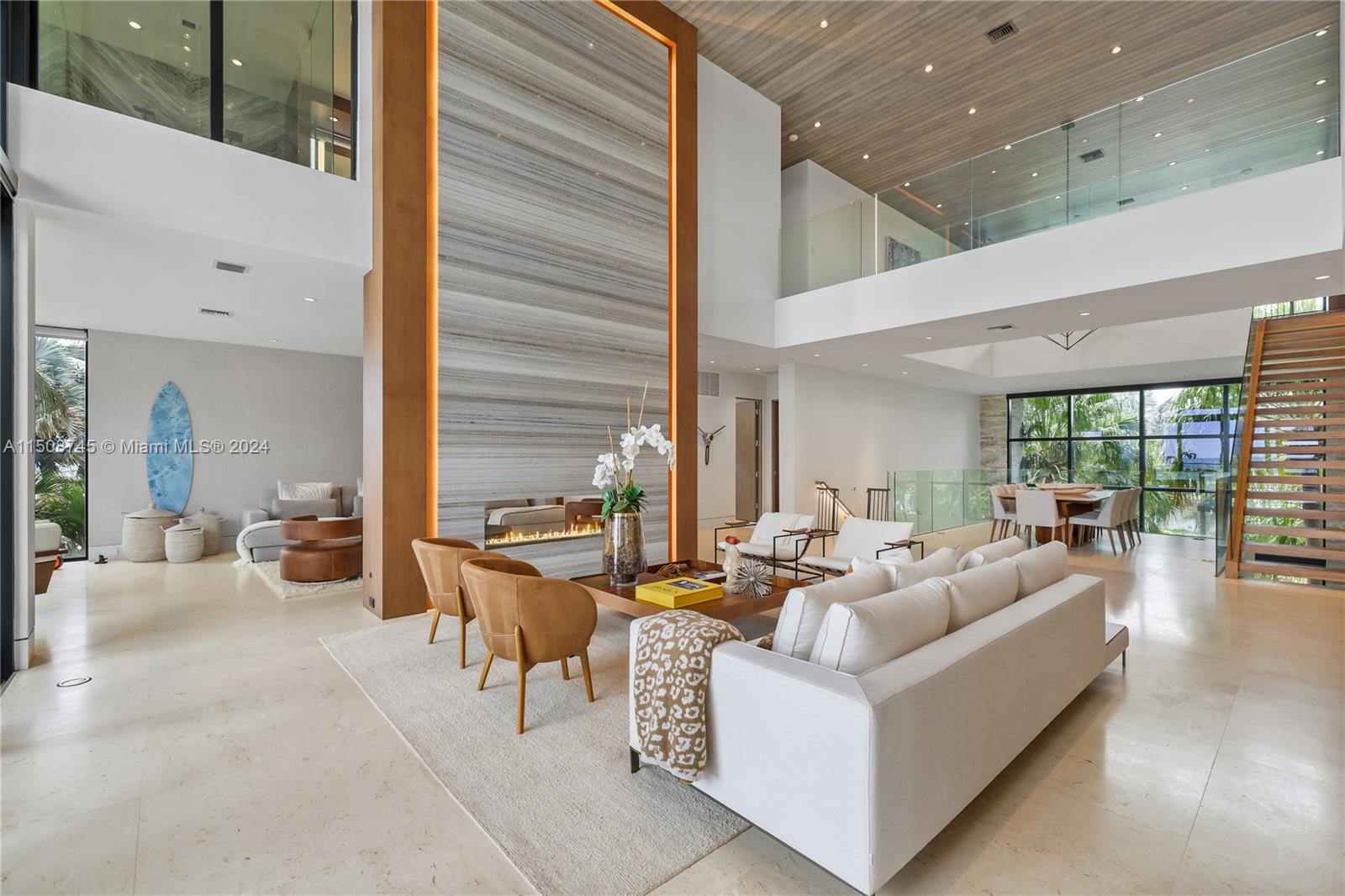 HILLSBORO SHORES SEC - Residential