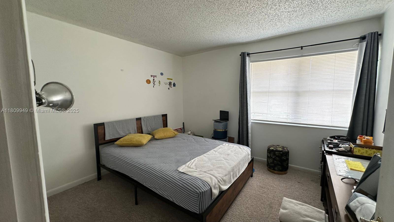 WINDSONG LAKES CONDO - Residential