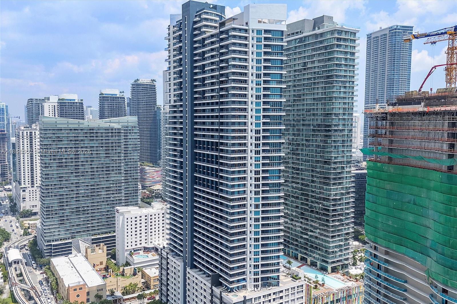 INFINITY AT BRICKELL COND - Residential