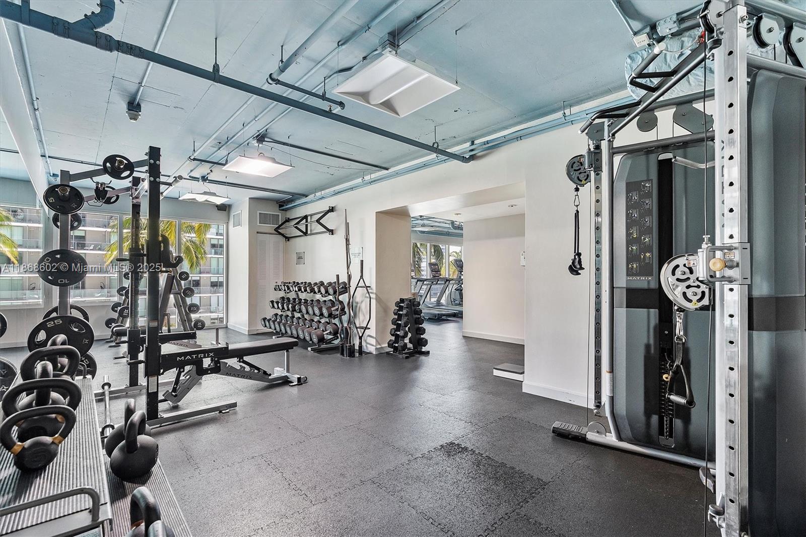 INFINITY AT BRICKELL COND - Residential