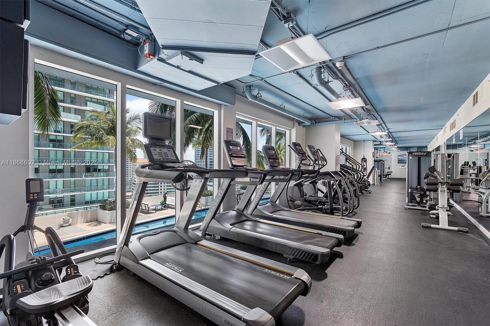 INFINITY AT BRICKELL COND - Residential