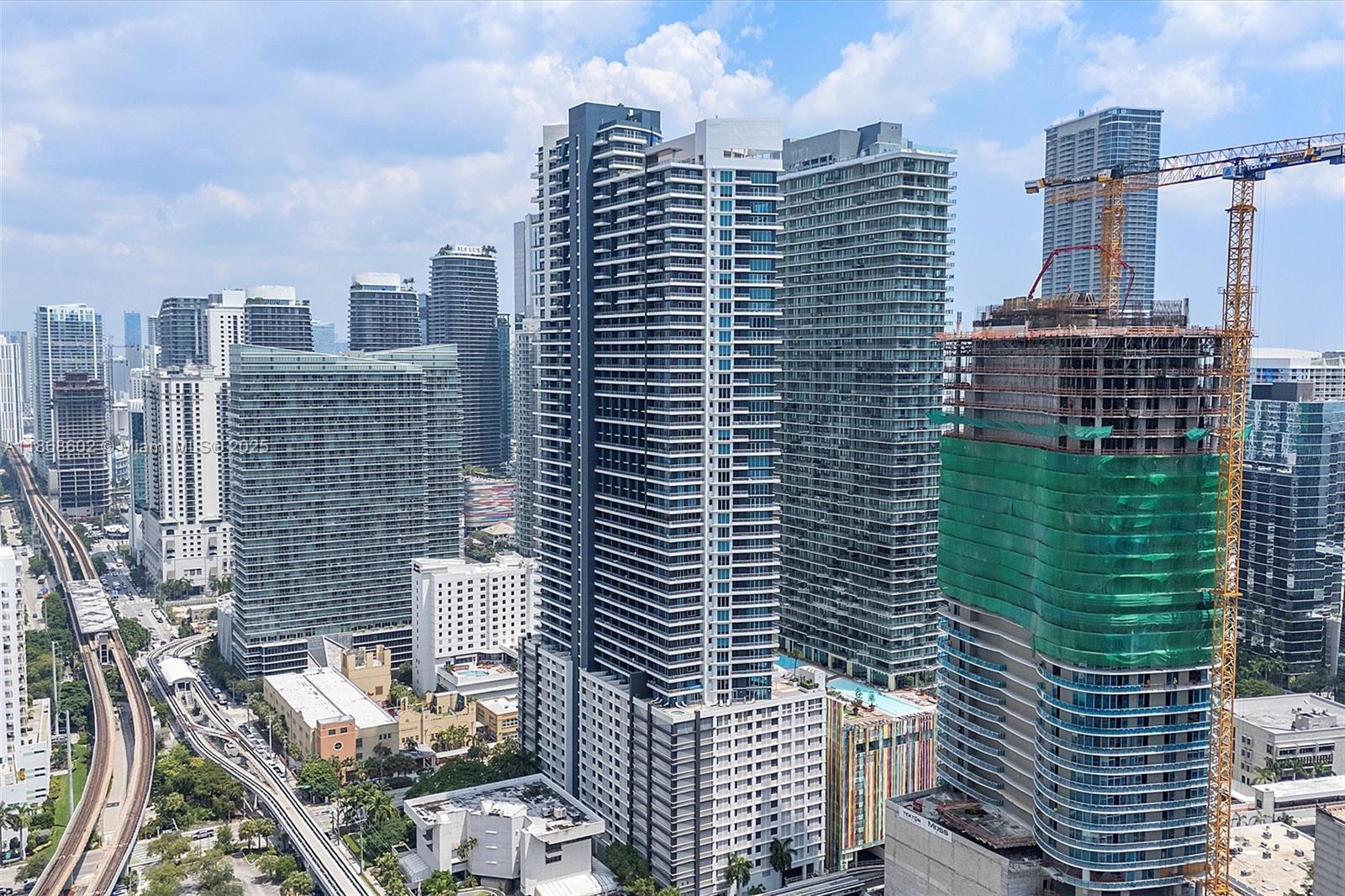 INFINITY AT BRICKELL COND - Residential