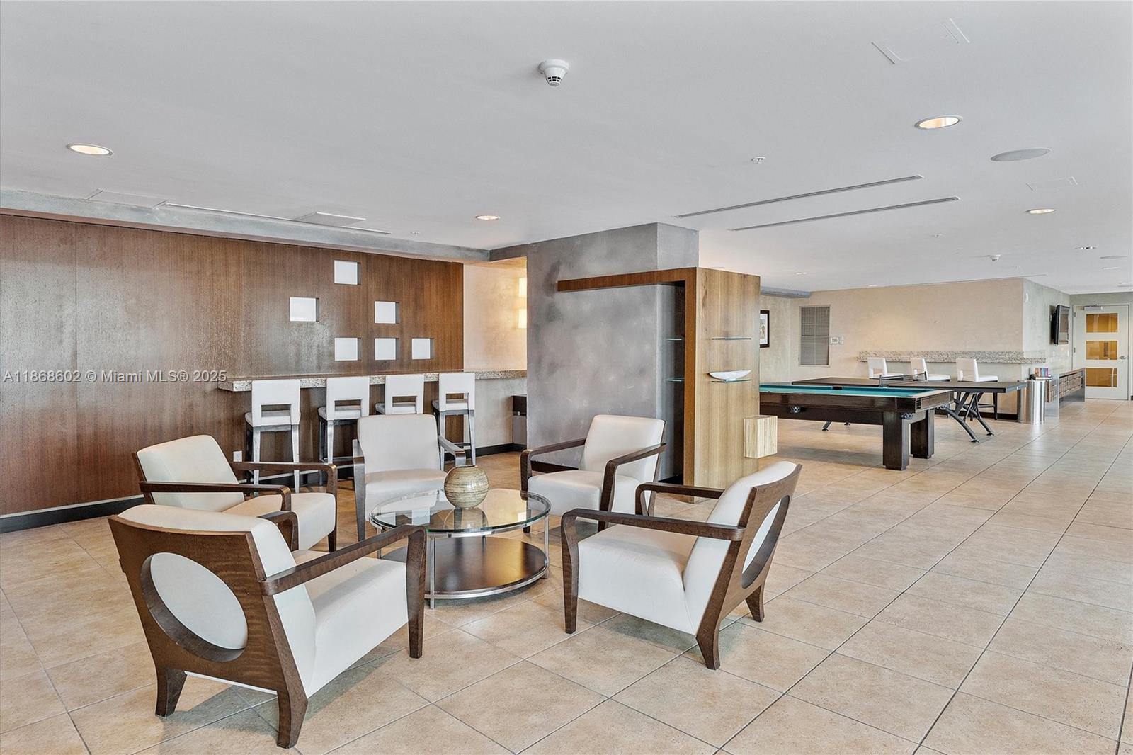 INFINITY AT BRICKELL COND - Residential