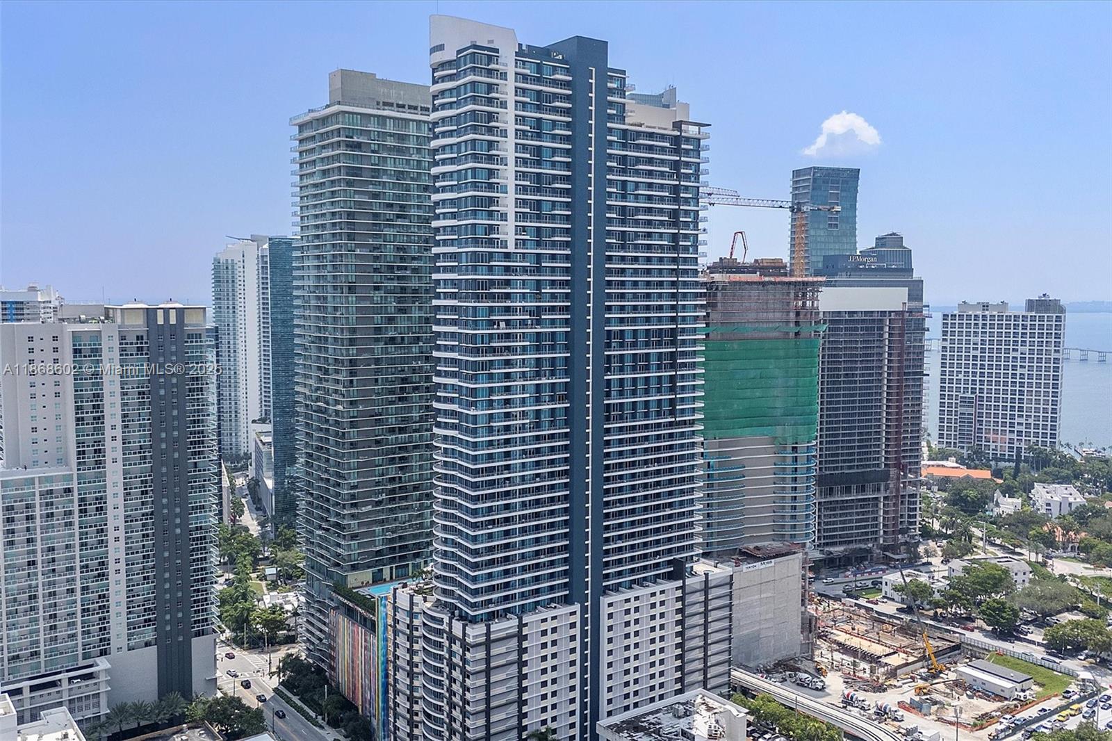 INFINITY AT BRICKELL COND - Residential