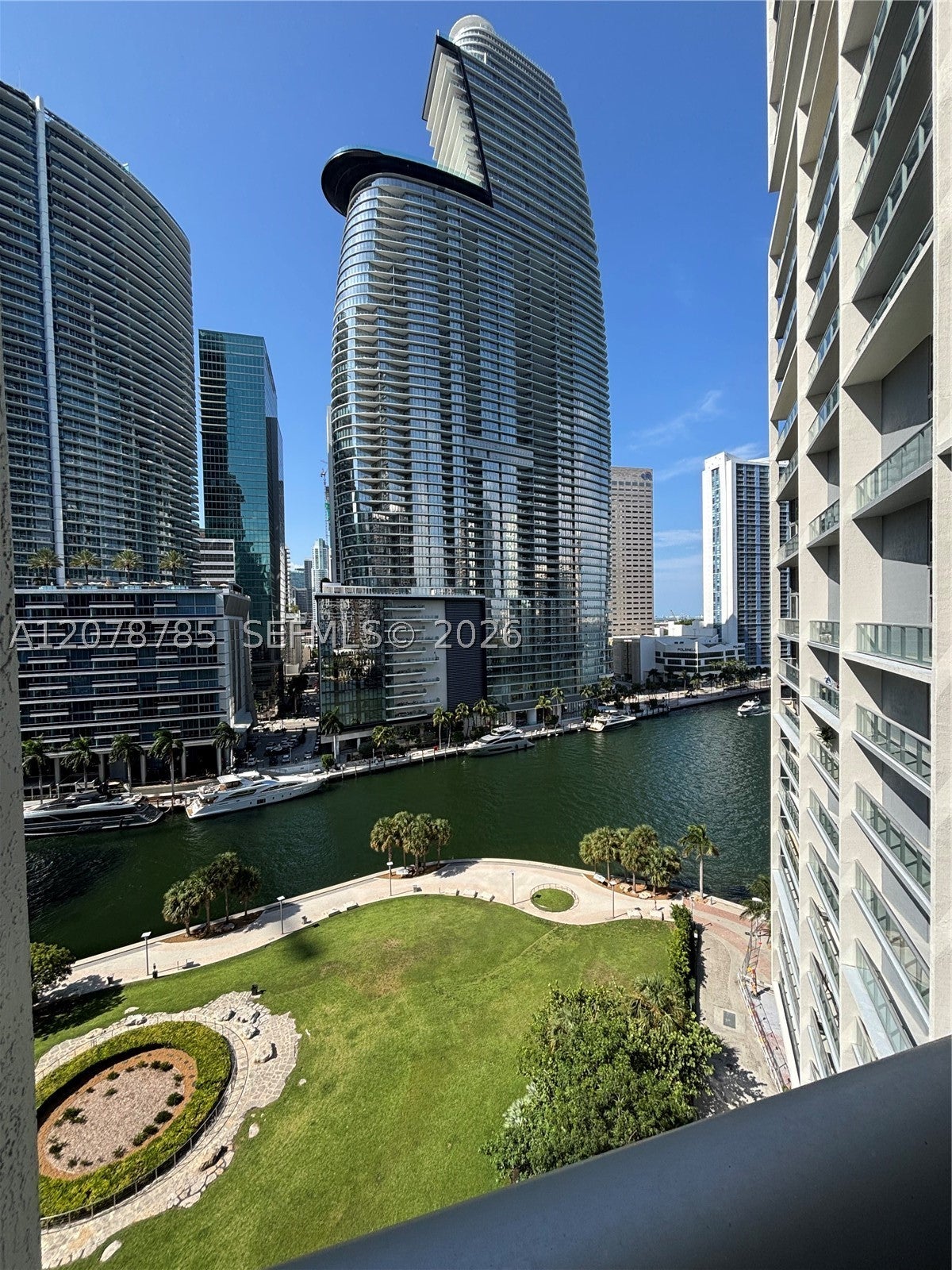 475 Brickell Ave 1410