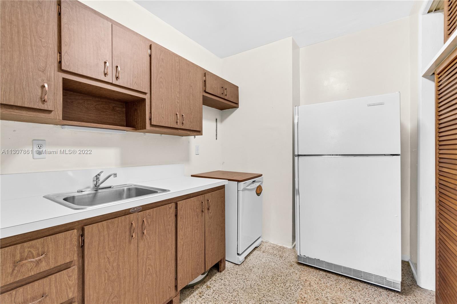 BIRD ROAD TERRACE - Residential