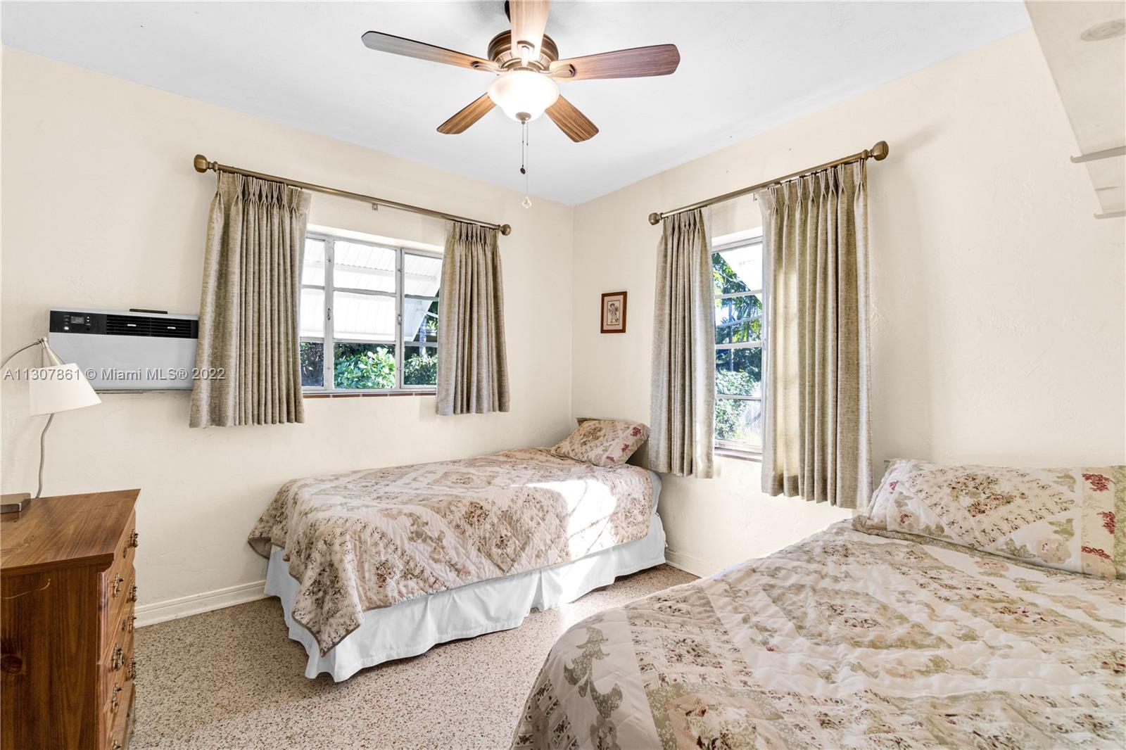 BIRD ROAD TERRACE - Residential