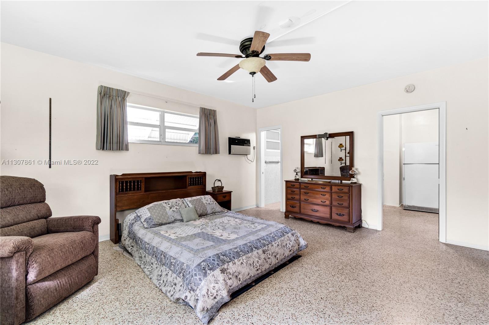 BIRD ROAD TERRACE - Residential